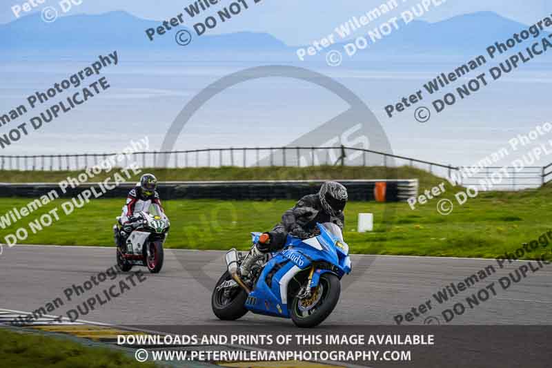 anglesey no limits trackday;anglesey photographs;anglesey trackday photographs;enduro digital images;event digital images;eventdigitalimages;no limits trackdays;peter wileman photography;racing digital images;trac mon;trackday digital images;trackday photos;ty croes